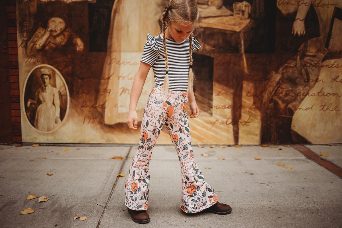 R51 Preorder : Vintage Peach Floral - by the 1/2 metre (8218696777966) (8470544842990)