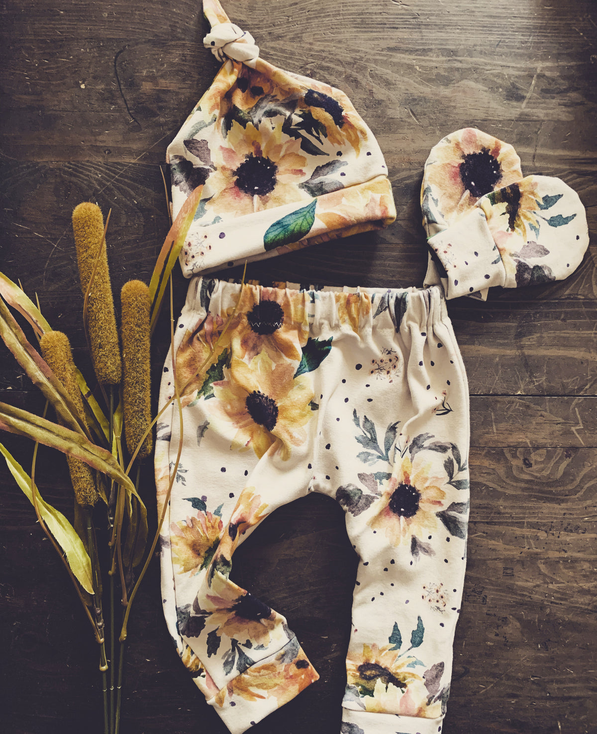 Sunflowers, Oatmeal (Wholesale)