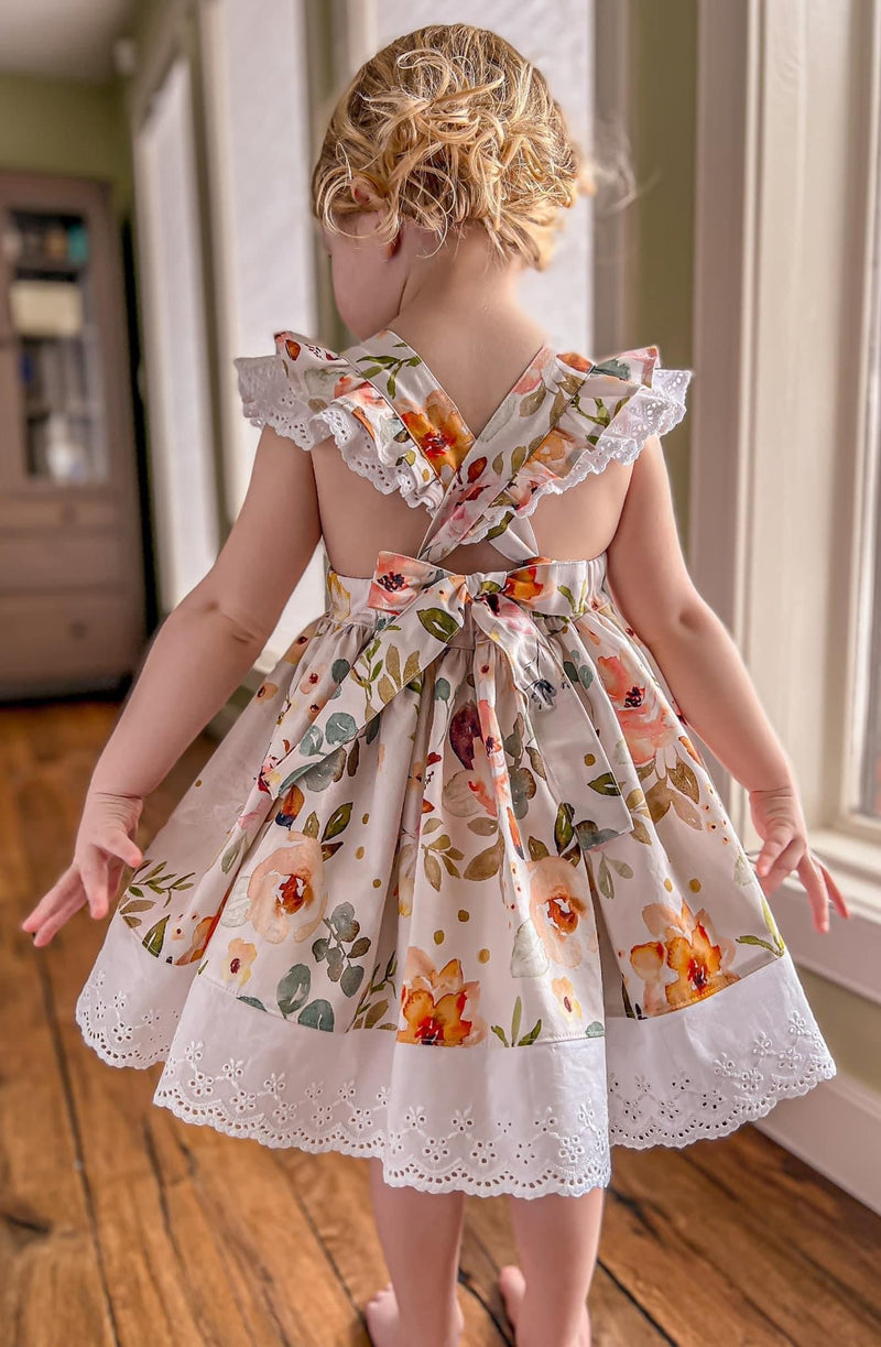 R38 PREORDER - Graceful Blooms - by the 1/2 metre (7575539319022) (8178921603310)
