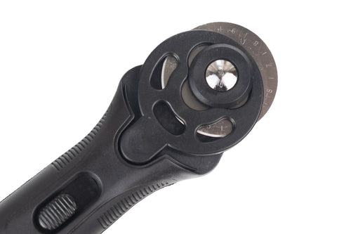 LDH 45mm Midnight Edition Rotary Cutter (7998794891502)