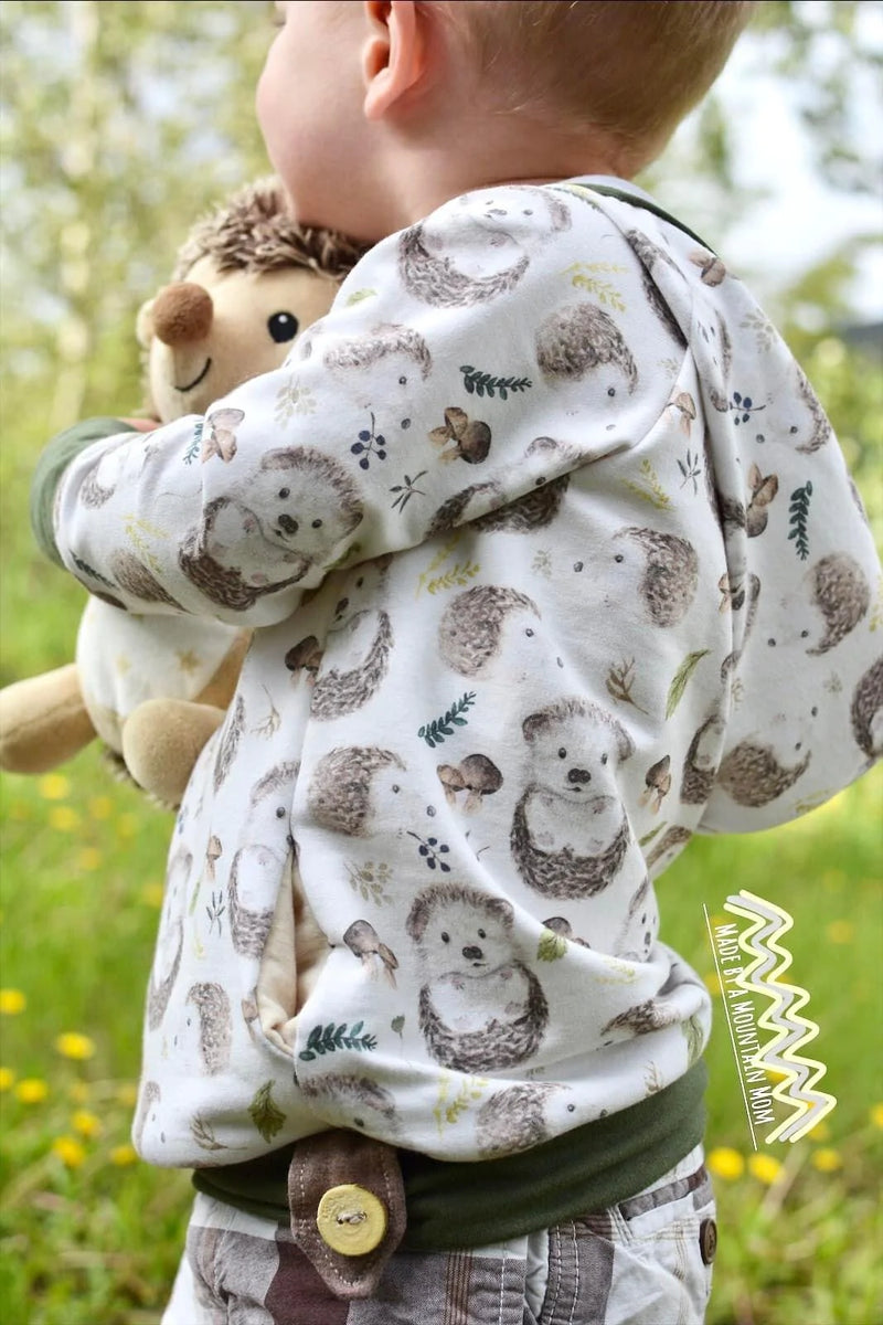 R42 PREORDER - Hedgehogs on Cream - by the 1/2 metre (7909308465390) (7992821776622)